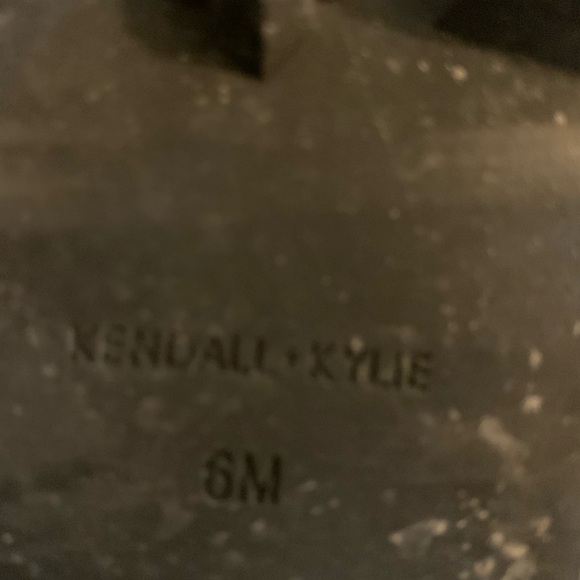 Kendall & Kylie ankle boots - Picture 6 of 8